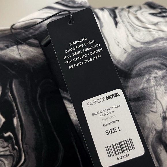 Fashion Nova Black and White ruched midi dress party festival - Picture 4 of 5